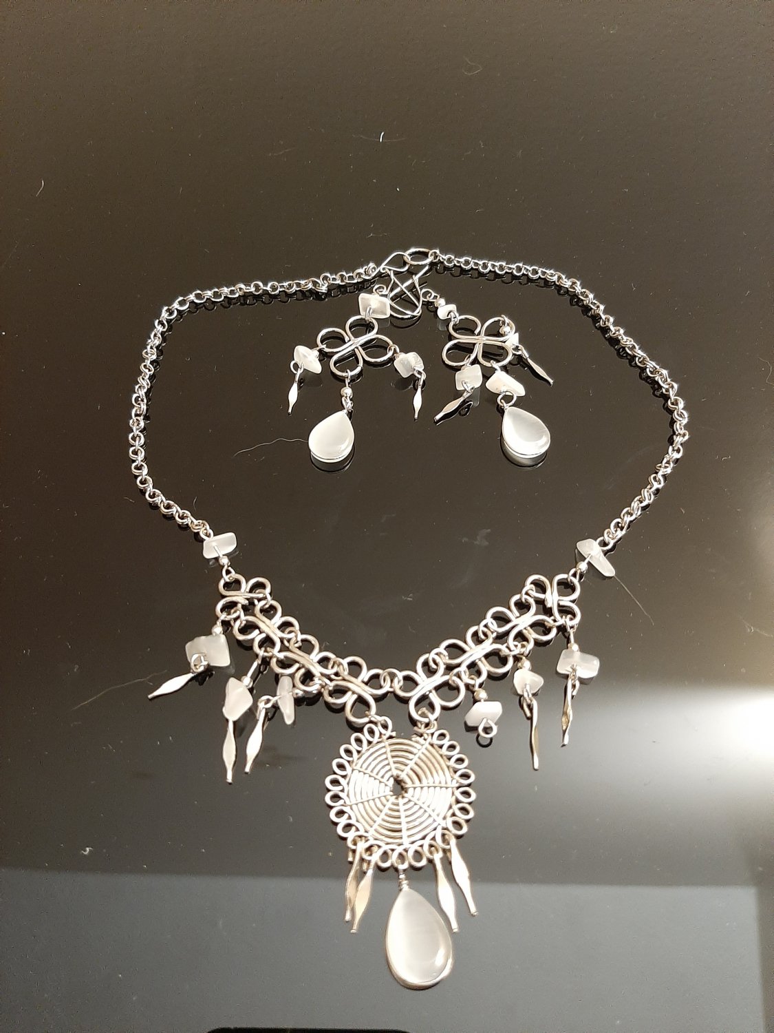Beautiful Necklace Set