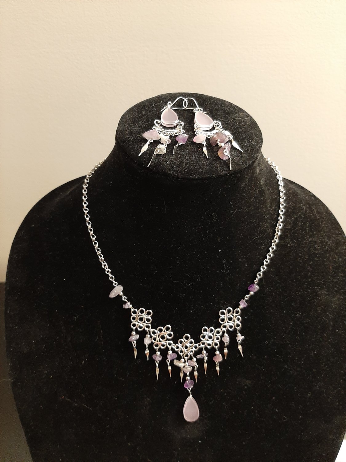 Beautiful Necklace Set
