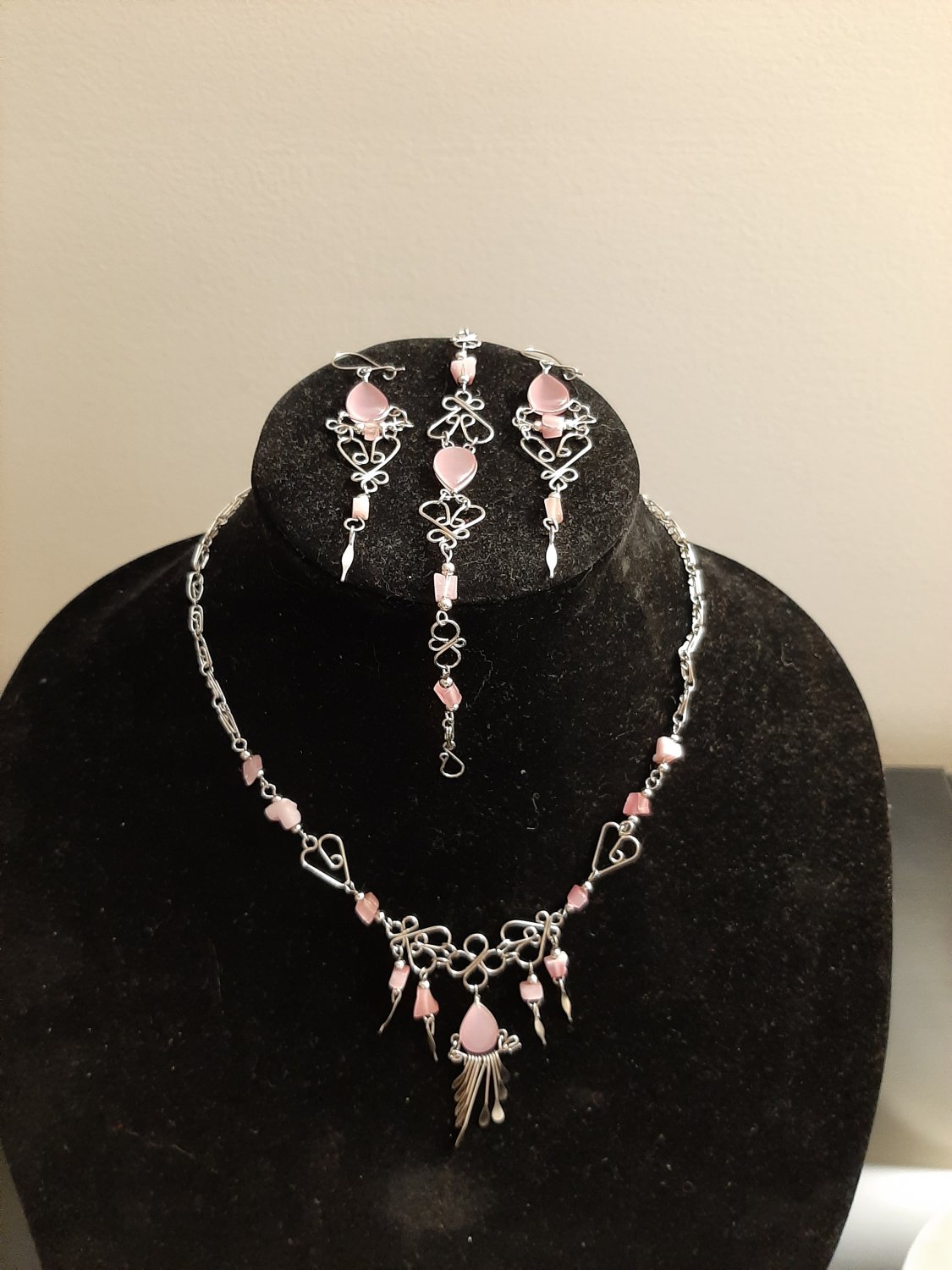 Beautiful Necklace Set