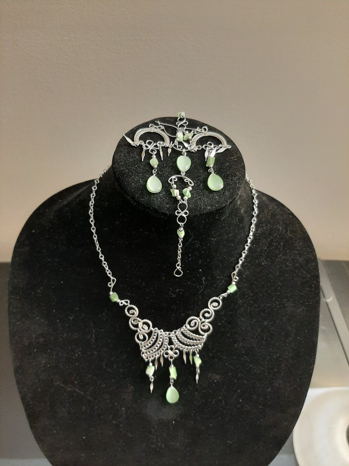 Beautiful Necklace Set