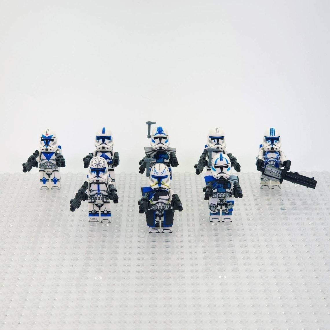 8pcs 501st Battalion Star Wars Hardcase Rex Jesse Fives Echo Tup Minifigures