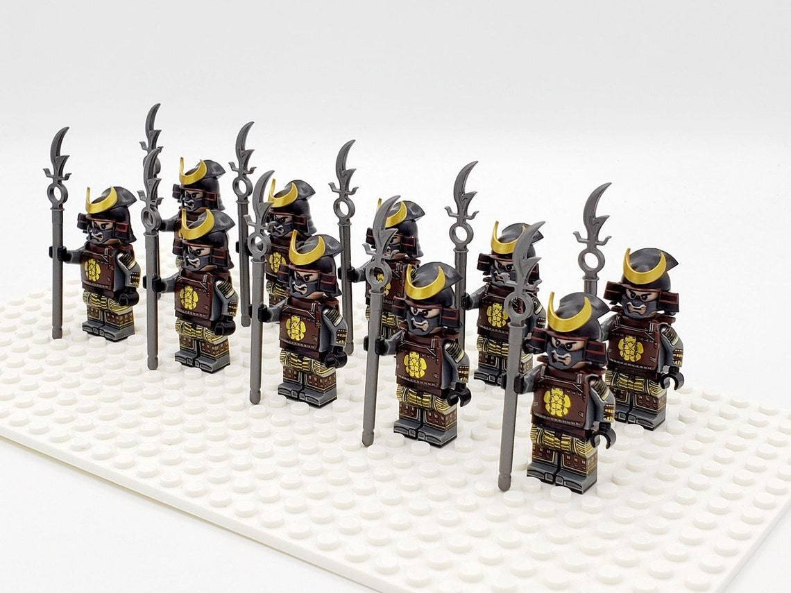 10pcs Japanese Samurai Warriors Buddhist Monk's Staff Helmet Armor Minifigures