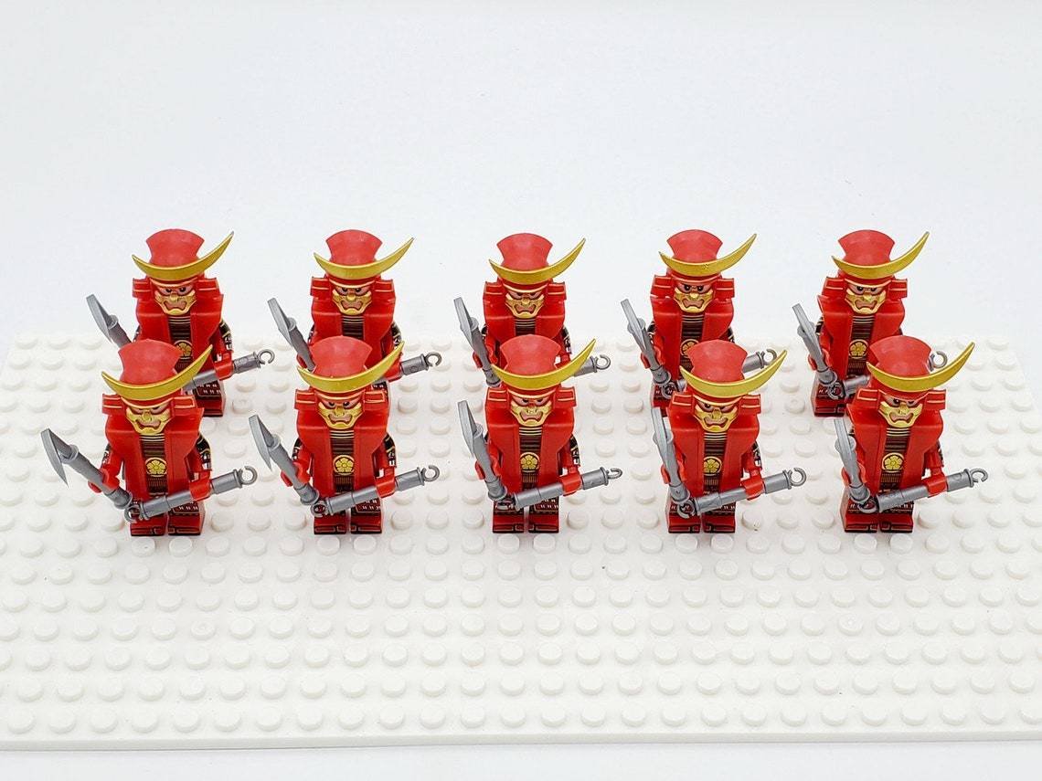 10pcs Japanese Samurai Ninja Sickle Weapons Helmet Armor Minifigures