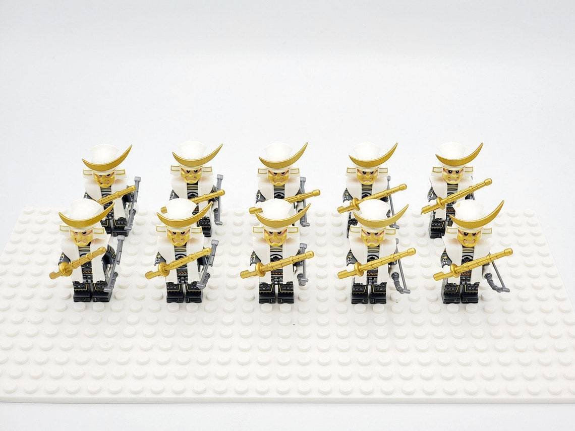 10pcs Japanese Samurai Bamboo Sword Bow and Arrow Helmet Armor Minifigures