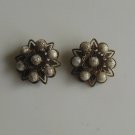 Lovely Vintage Gold-tone White Faceted Speckled Stone Filigree Brooches Set of 2