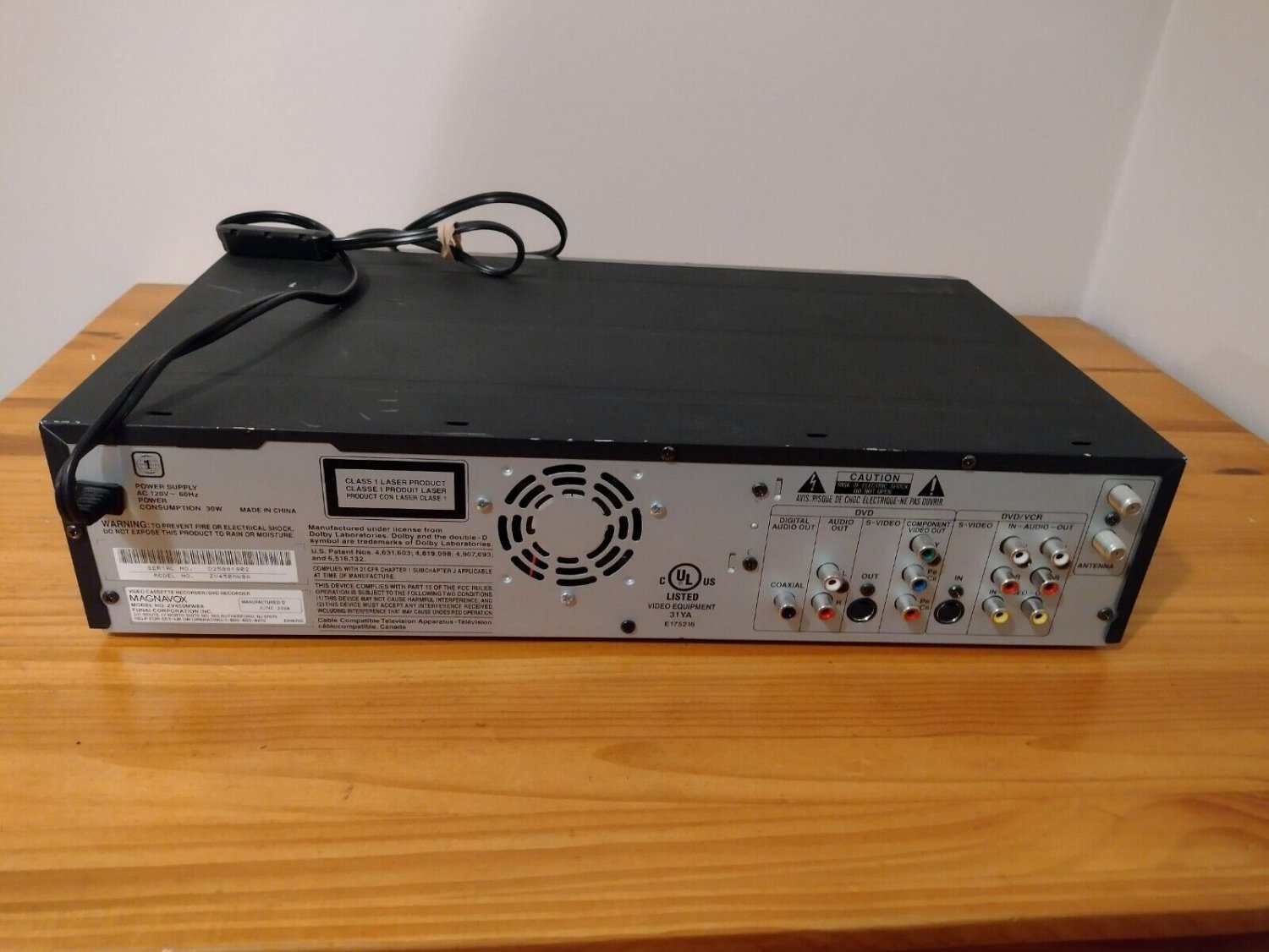 ⭐Magnavox VCR VHS /DVD Recorder Combo VHS to DVD Dubbing ZV450MW8A⭐