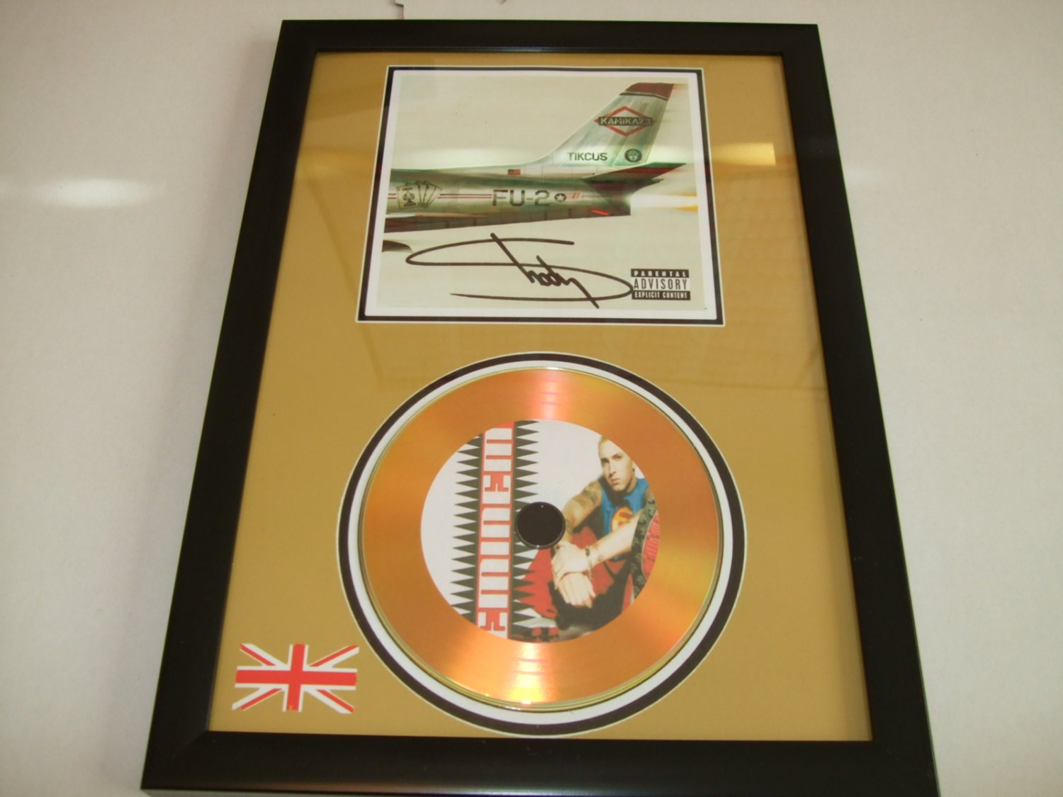 eminem   signed disc