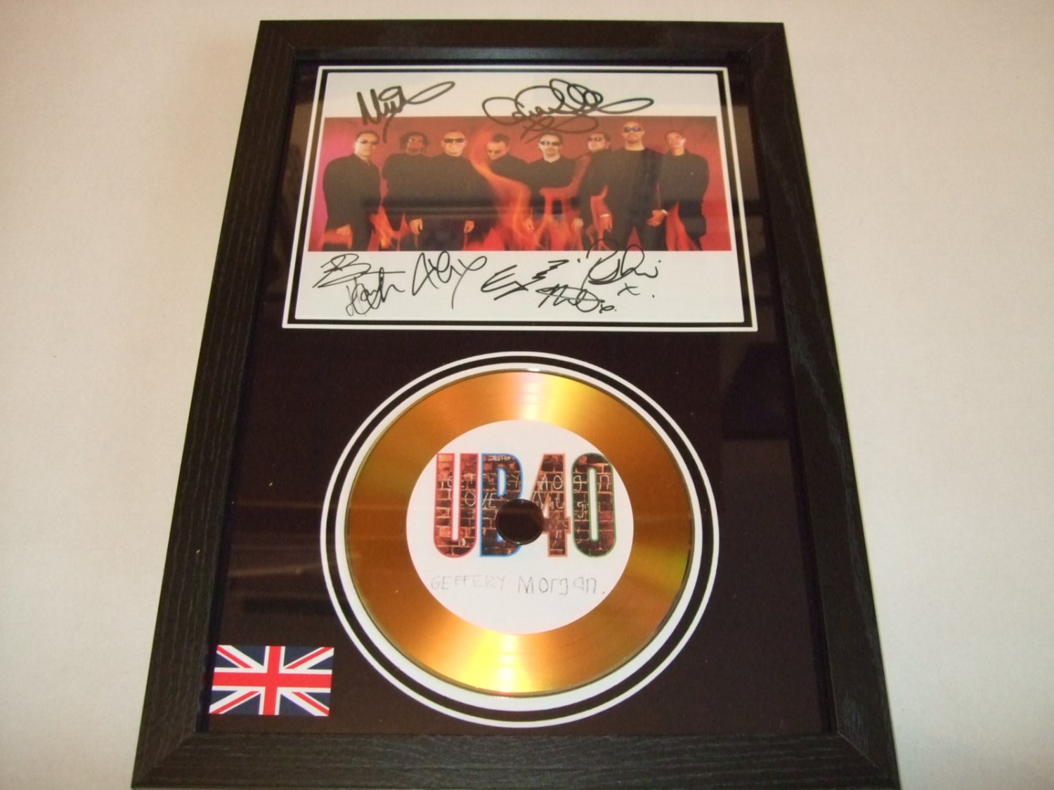 ub40 signed disc