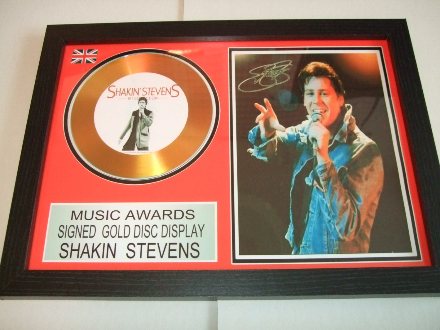 shakin stevens  signed disc