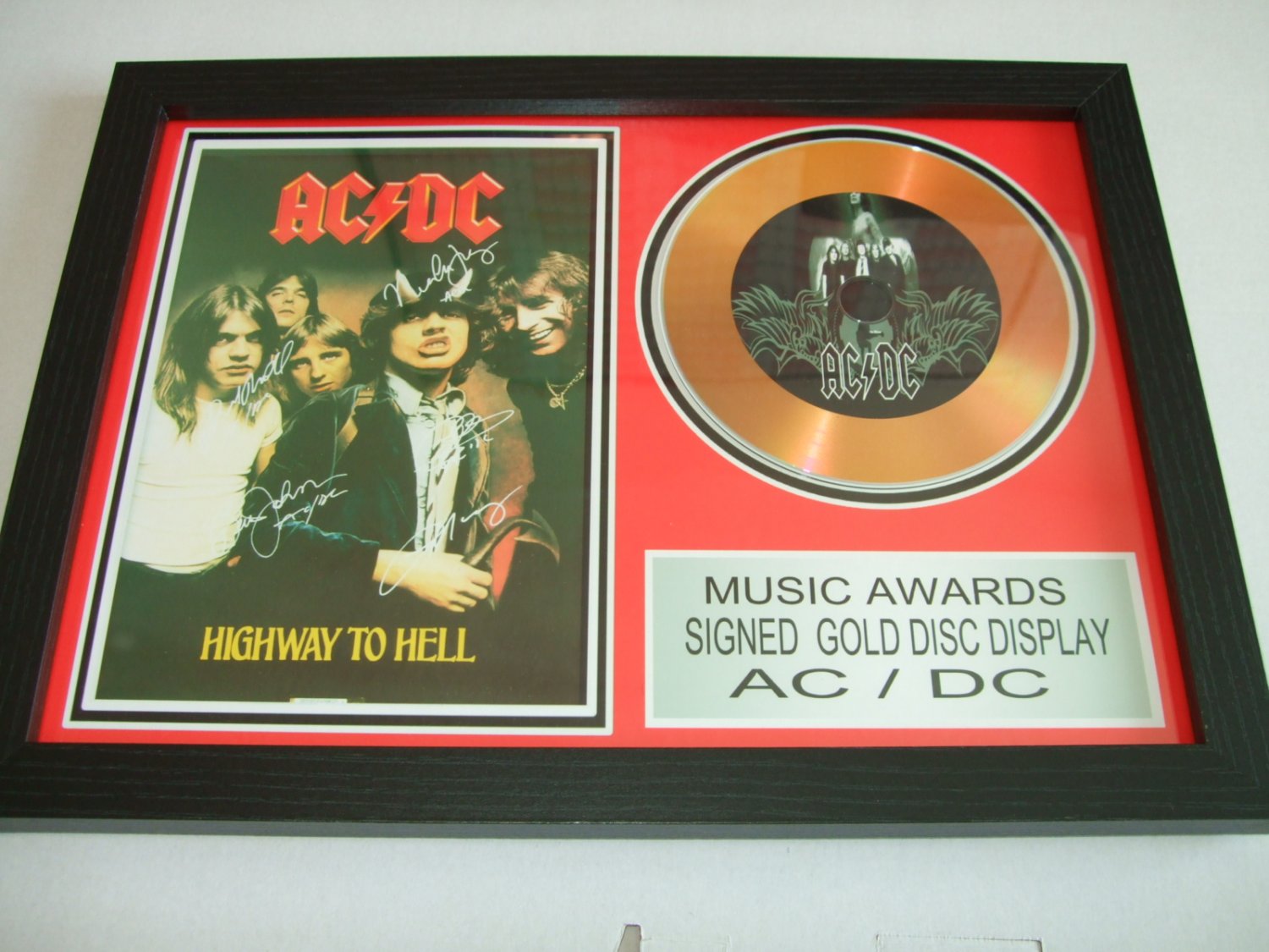 acdc  signed disc