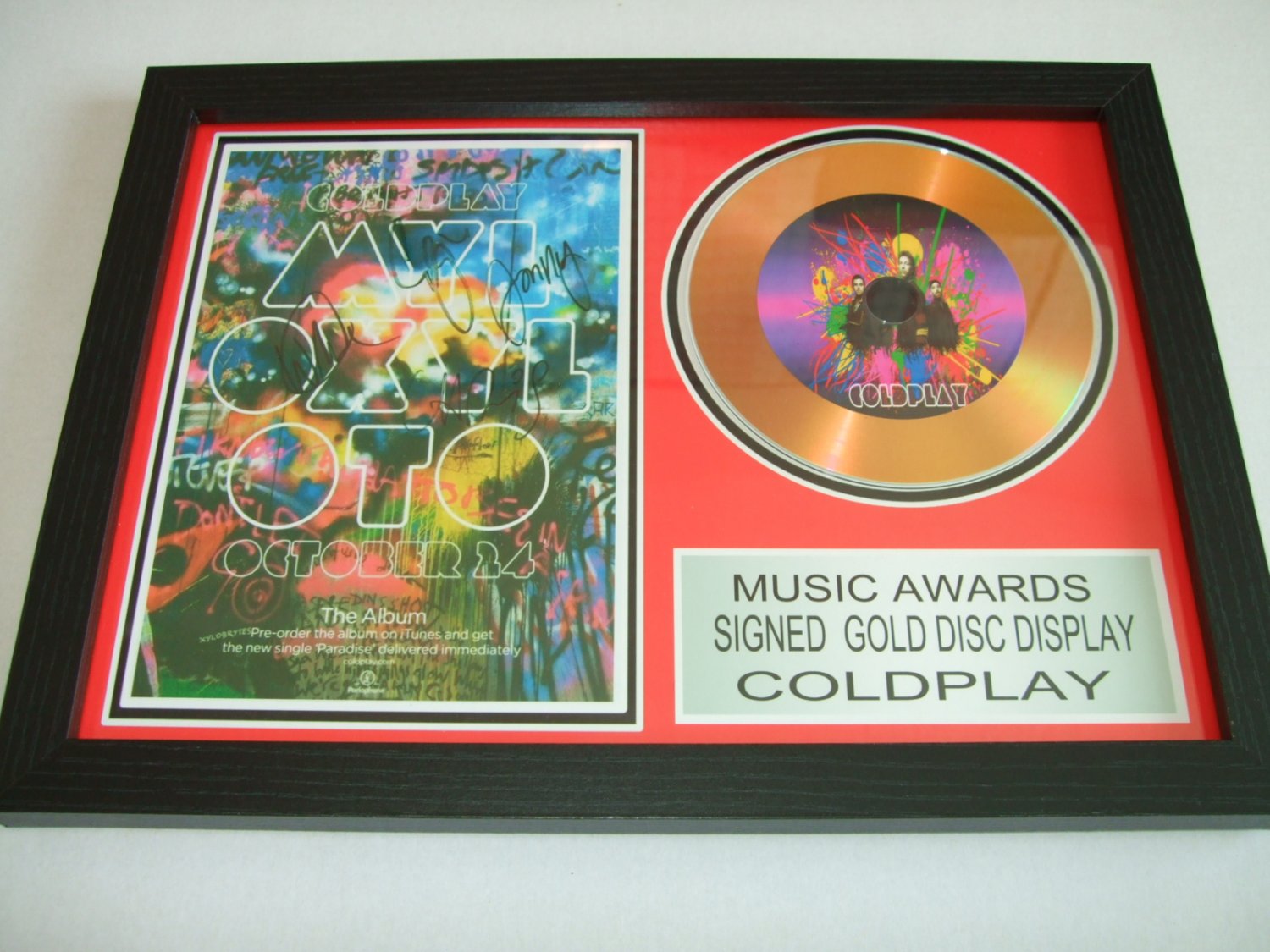 cold play  signed disc