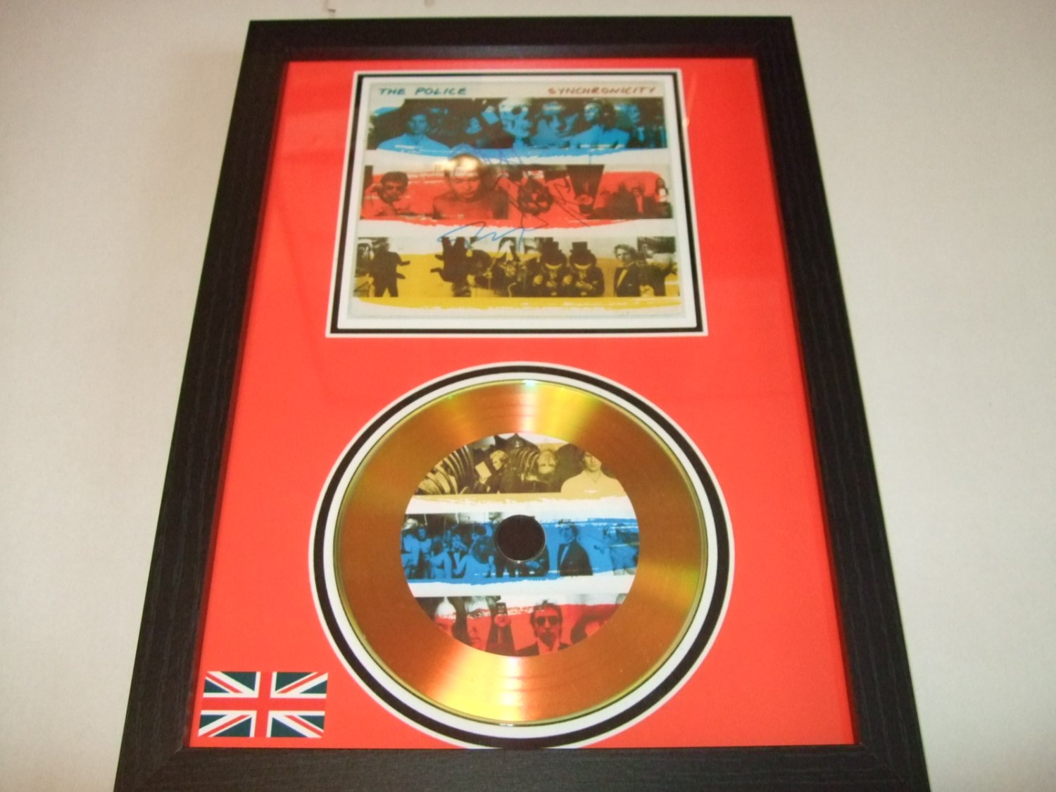 the police     signed disc
