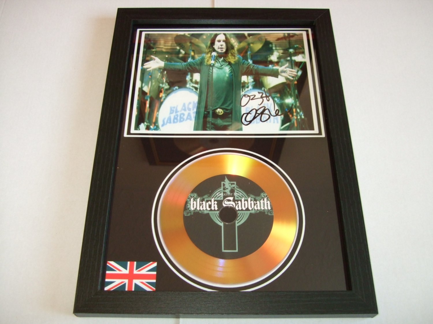 ozzy   signed disc