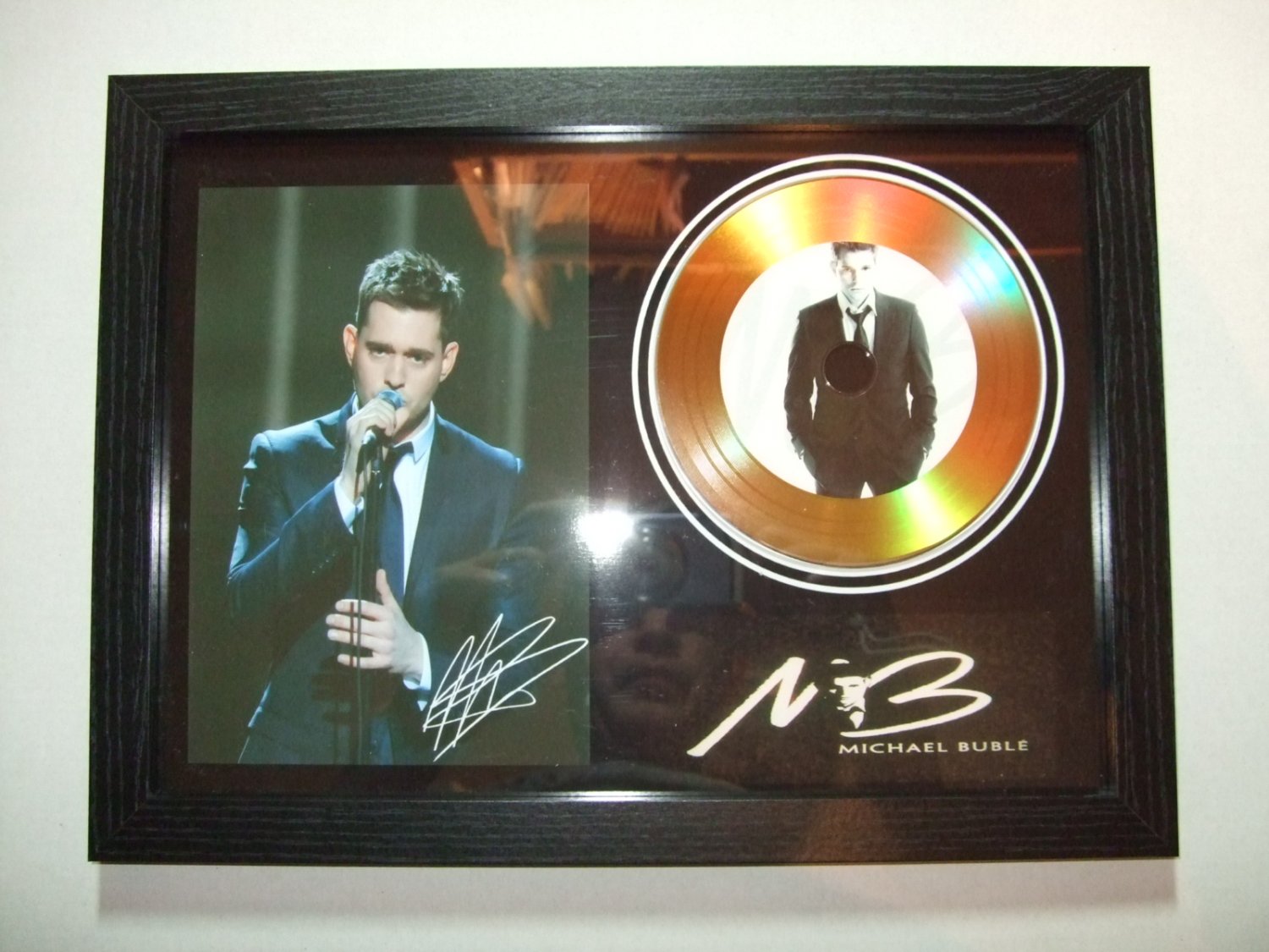 michael buble  signed disc
