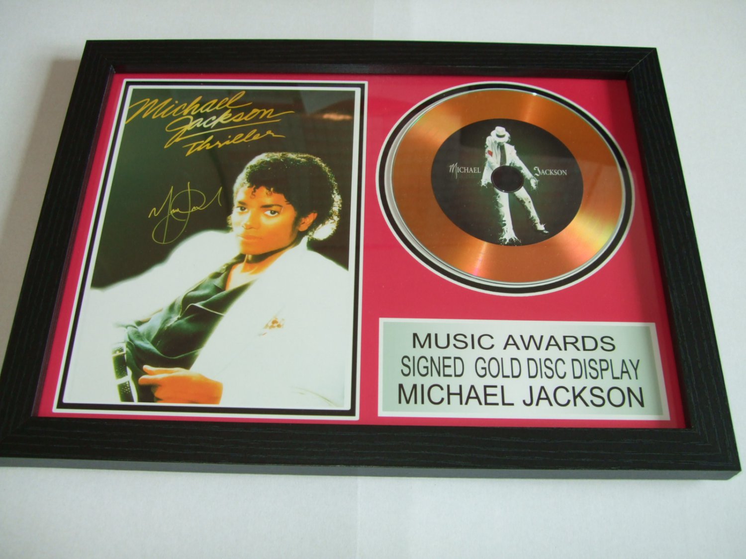 michael jackson    signed disc