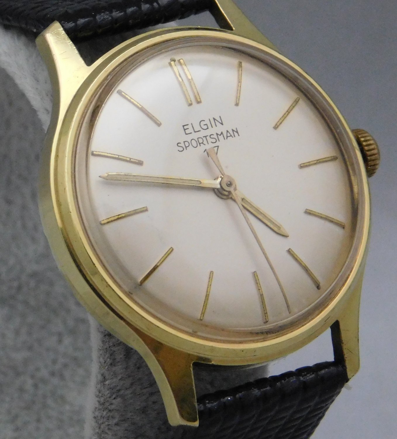 Elgin Sportsman 17 Gold Plated Manual Wind Vintage Mens Watch....33mm