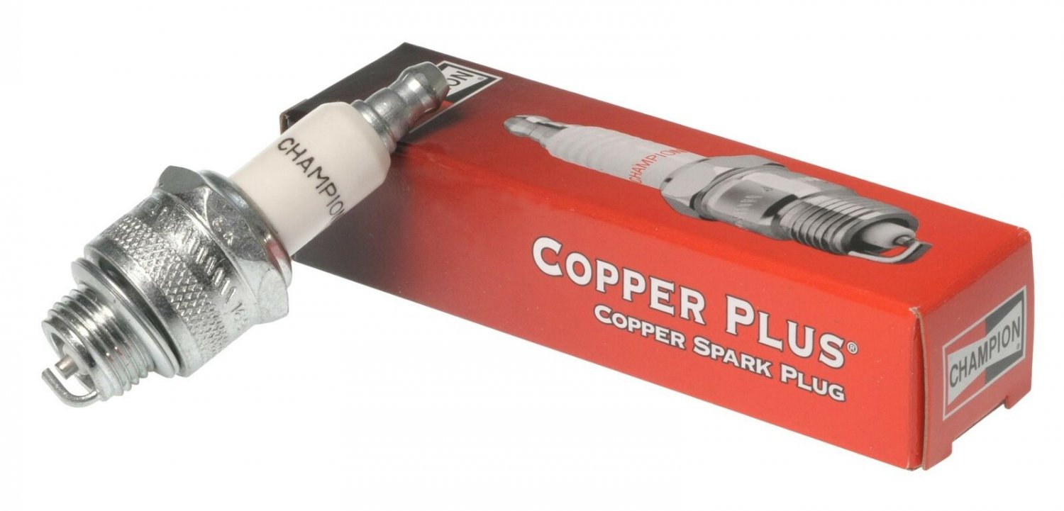 Champion RDJ7J (860) Copper Plus Small Engine Replacement Spark Plug (Pack of...