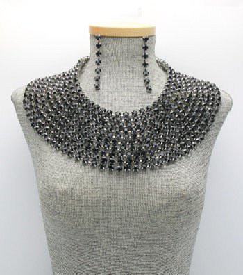 Crystal Statement Collar Necklace Set  G4SGNE3001REDRD