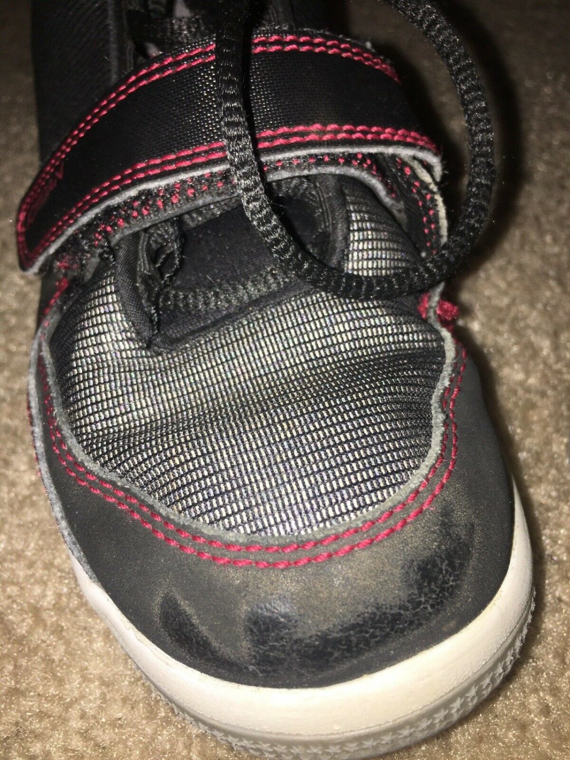 Air Jordan Youth Boys Athletic Shoes Sz 2.5Y