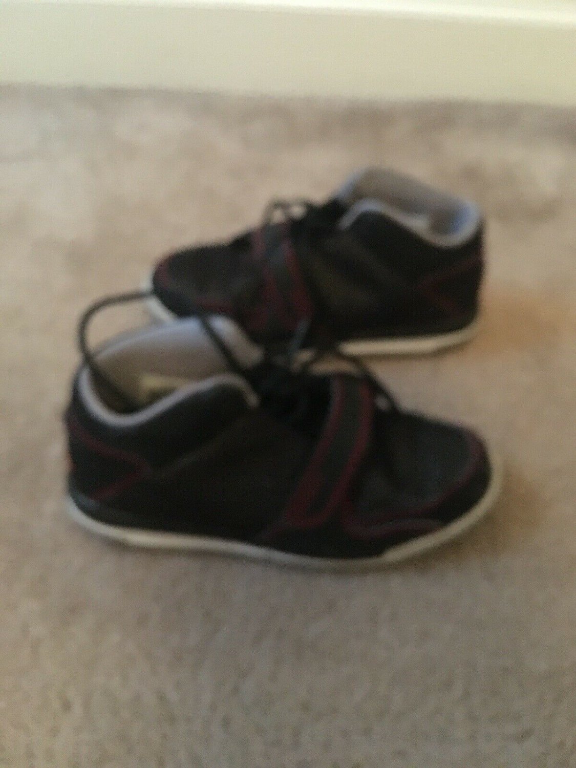 Air Jordan Youth Boys Athletic Shoes Sz 2.5Y