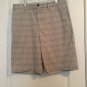 Greg Norman Golf Men's Plaid Shorts Size 32