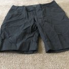 Banana Republic Women's Casual/Dress Shorts Cuffed Size 8 Gray