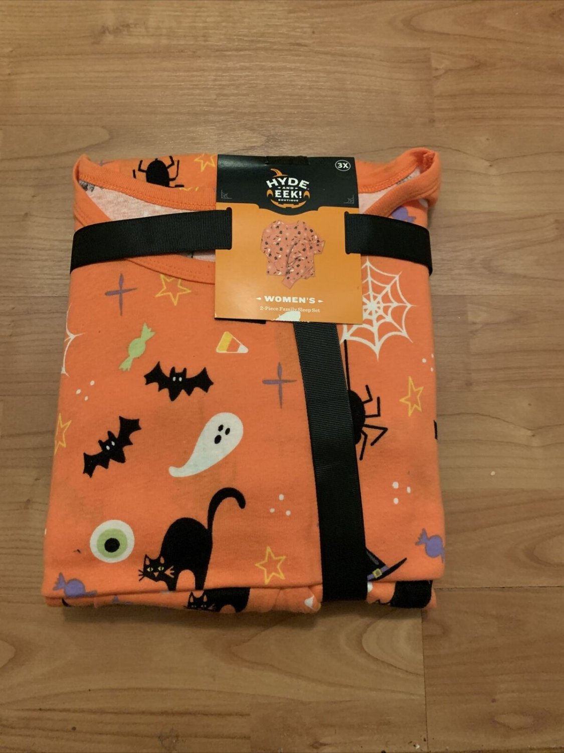 Halloween Womenâ��s 2-Piece Pajama Pants Set Sleepwear Bats Ghosts Pumpkin Spiders