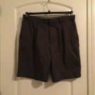 Walter Hagen Golf Men's Pleated Front Shorts Size 34 Gray