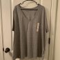 Ava & Viv Women's Plus Short Sleeve T-Shirt V Neck Size 4X Gray