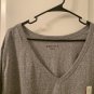 Ava & Viv Women's Plus Short Sleeve T-Shirt V Neck Size 4X Gray