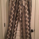 R.V.T. Women's Snake Skin Pattern Pants w/Pockets Choose Your Size R.V.T. Women's Snake Skin Pattern Pants w/Pockets Choose Your Size