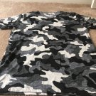 Chemistry Men's Gray Camouflage Short Sleeve  T-Shirt Top V-Neck Size Medium