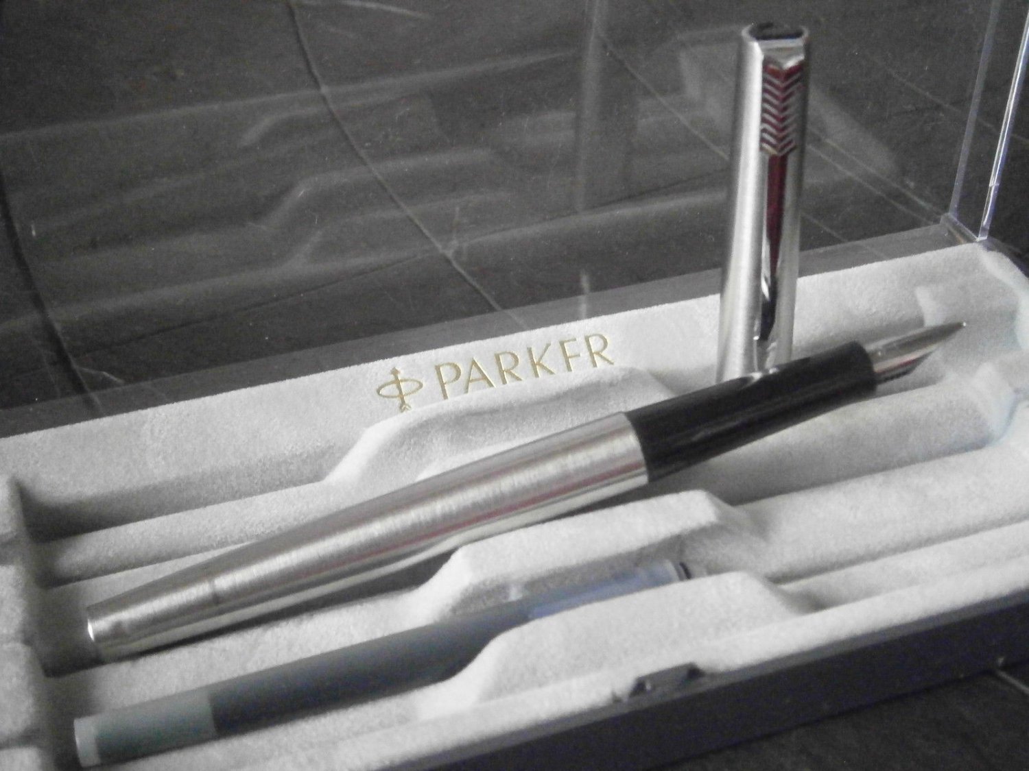 PARKER 15 Steel Fountain pen Original in gift box