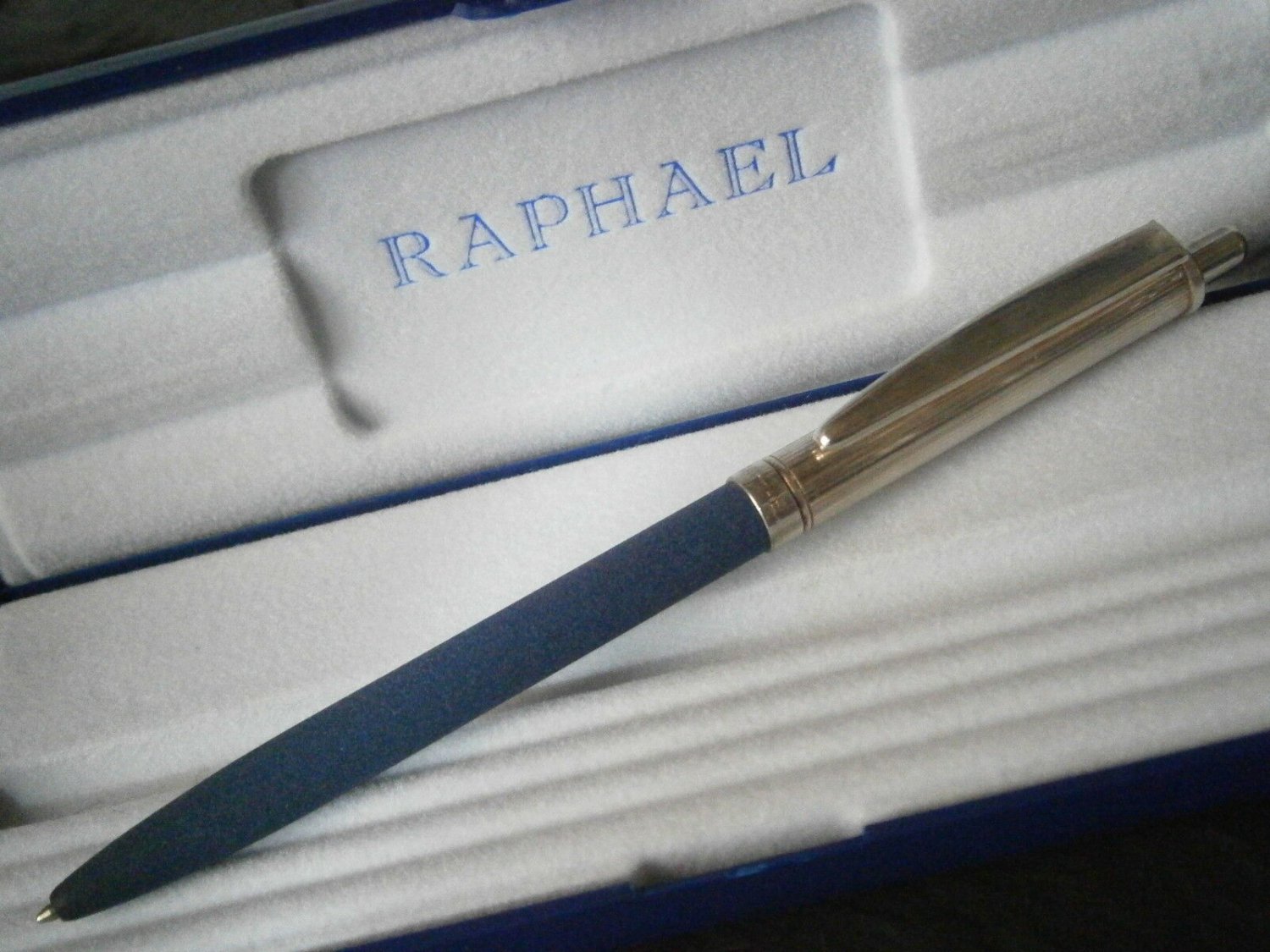 RAPHAEL ball pen in STERLING SILVER 925 and blue color Original in gift box