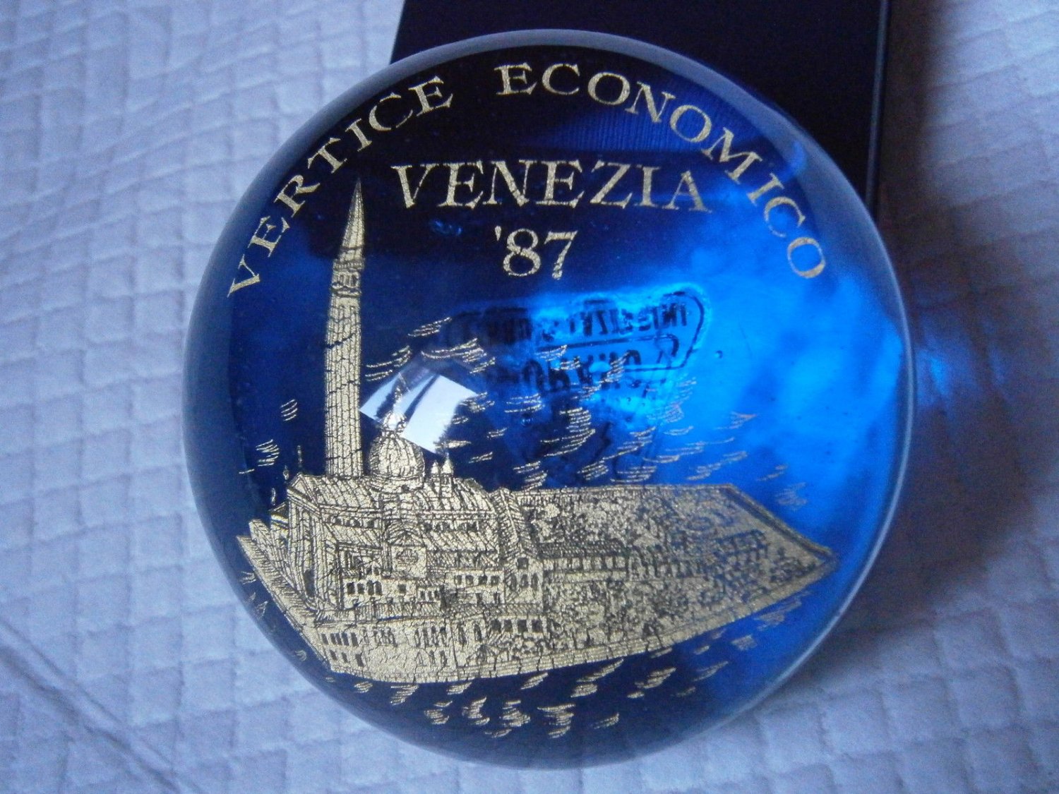 MURANO Paperweight paper weight in glass Venice Italy Original by FERRO & LAZZARINI 1987