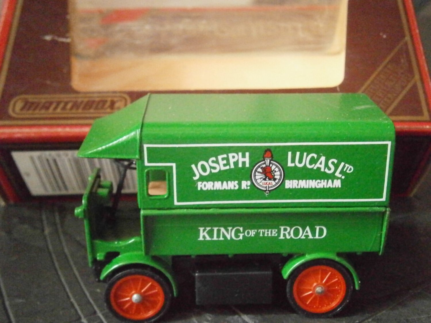 Matchbox Models YESTERYEAR CAMIONETTE truck WALKER Y-29 1919 Limited Edition 1986