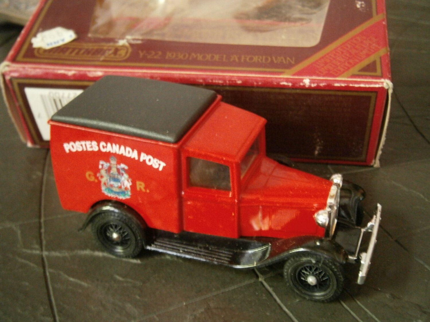 MATCHBOX Models Yesteryear FORD VAN Y-22 Canada Post Truck Limited Edition 1984