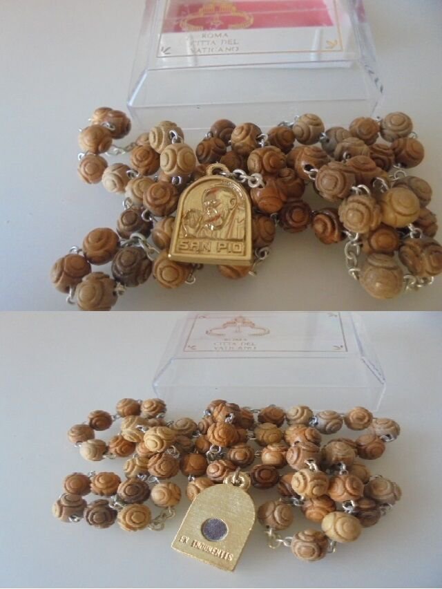 ROSARY wood NECKLACE with reliquary relic ex indumentis of Saint PIO Italy 2002