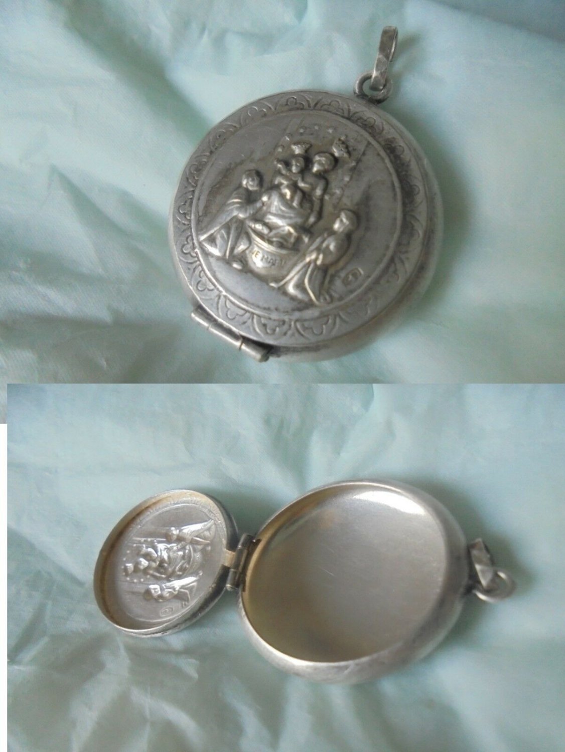 SAINT DOMINIC GUZMAN pill box pendent charm for necklace in Silver 800 Original 1960s