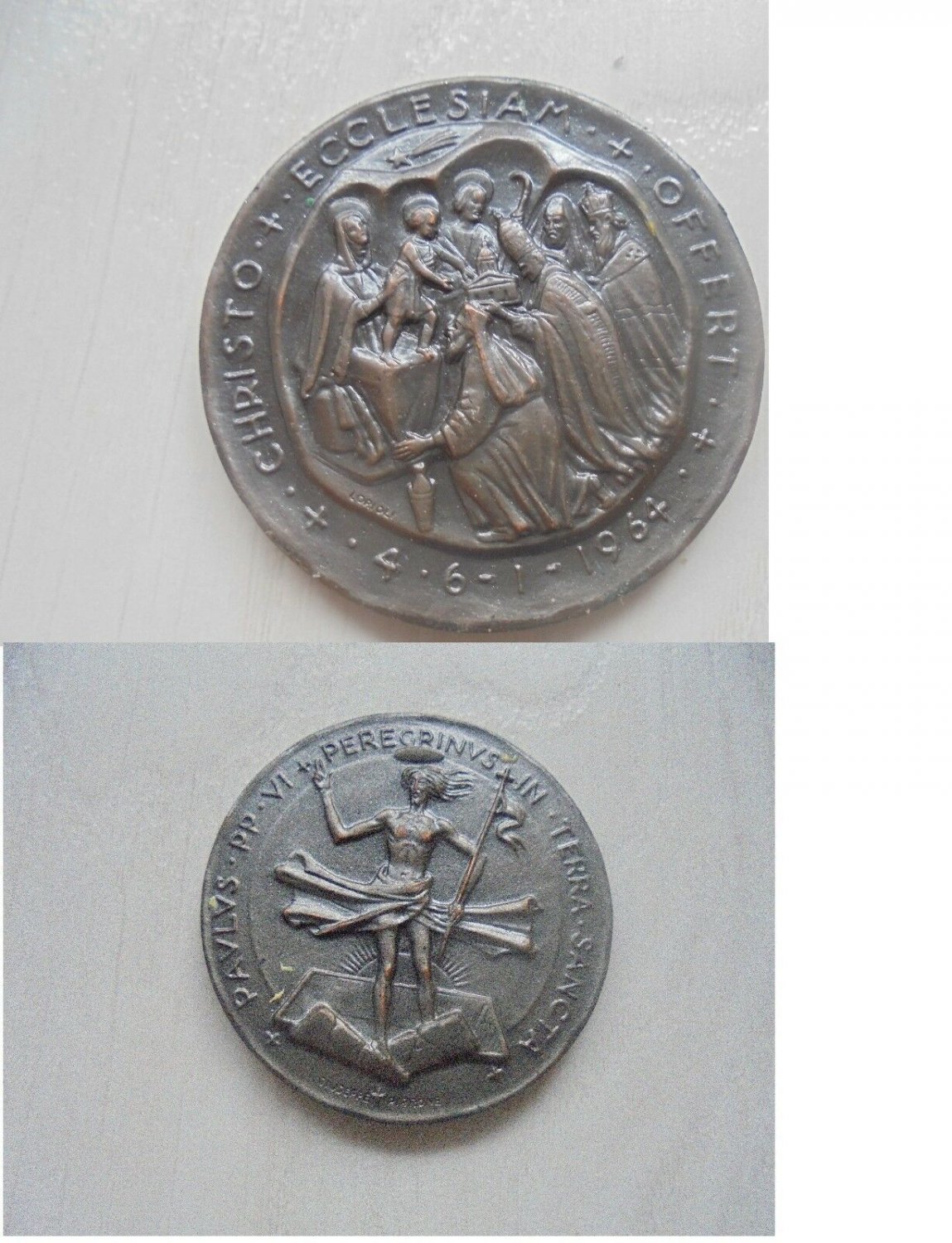 Italian medal of POPE PAUL VI for his trip to Holy Land Original 1964 Engraver G. Pirrone