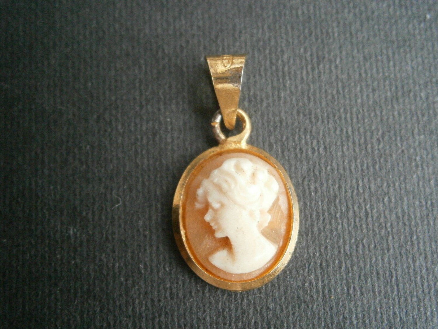 CAMEO pendent charm with woman face in Sterling SILVER 925 gold plated and SHELL Original Italy