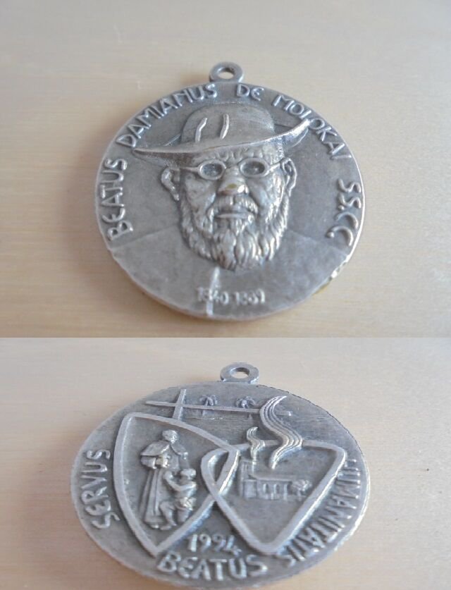 MEDAL of Saint DAMIEN of MOLOKAI Original 1994