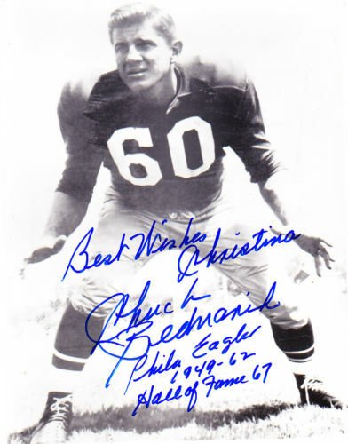 CHUCK BEDNARIK football EAGLES Original handsigned autograph on photo