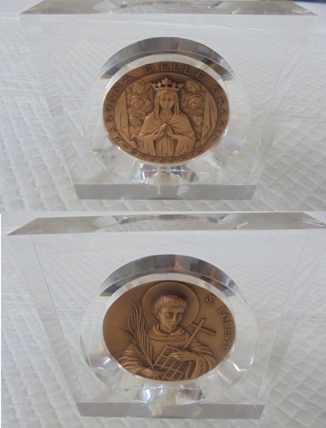 BRONZE MEDAL of the Cathedral of Saint LAWRENCE in Grosseto Italy Original in plexiglass