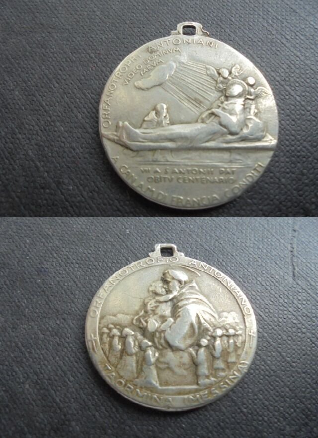 MEDAL of the ORPHANAGE Saint Anthony in TAORMINA Italy Original 1931