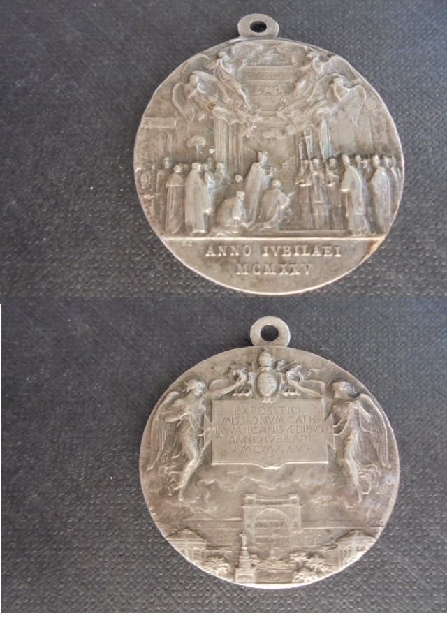 MEDAL in SILVER 800 for the Jubilee in 1925 of the Missionary Catechesis Original