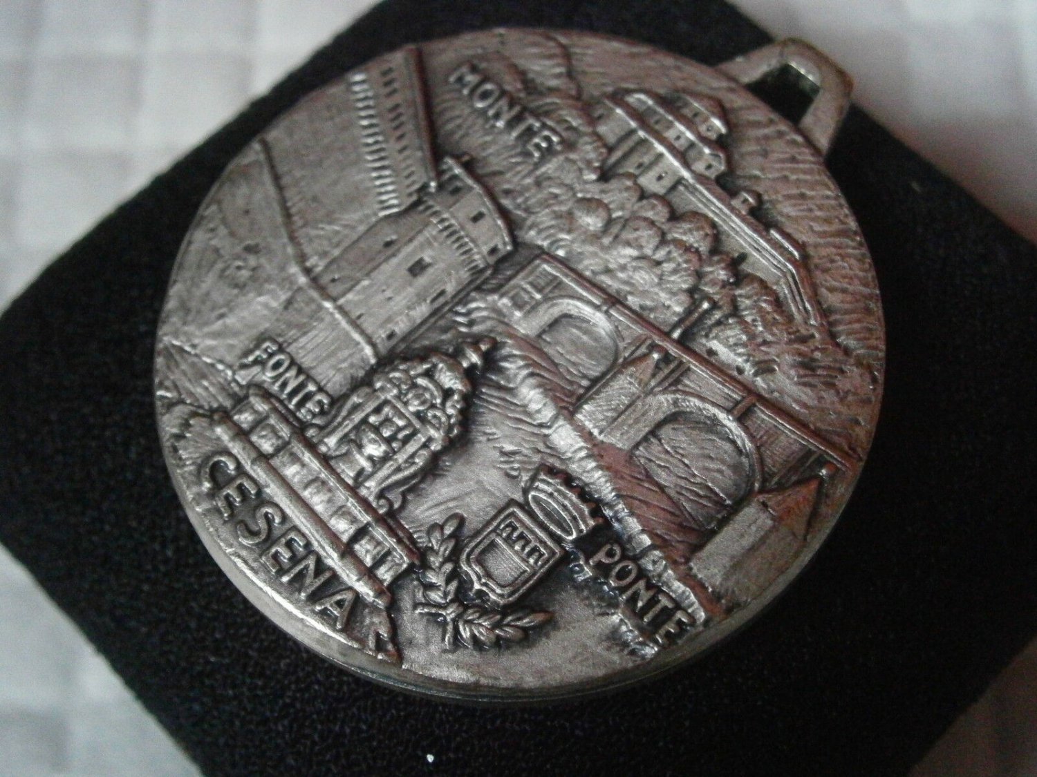 ORIGINAL MEDAL of the city of CESENA Italy 1960s in metal