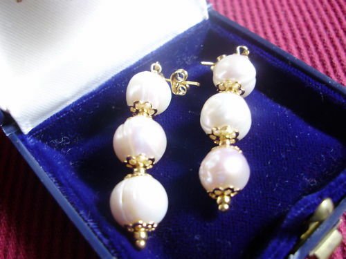 PENDENT EARRINGS with pearls Original in gift box Made in Italy