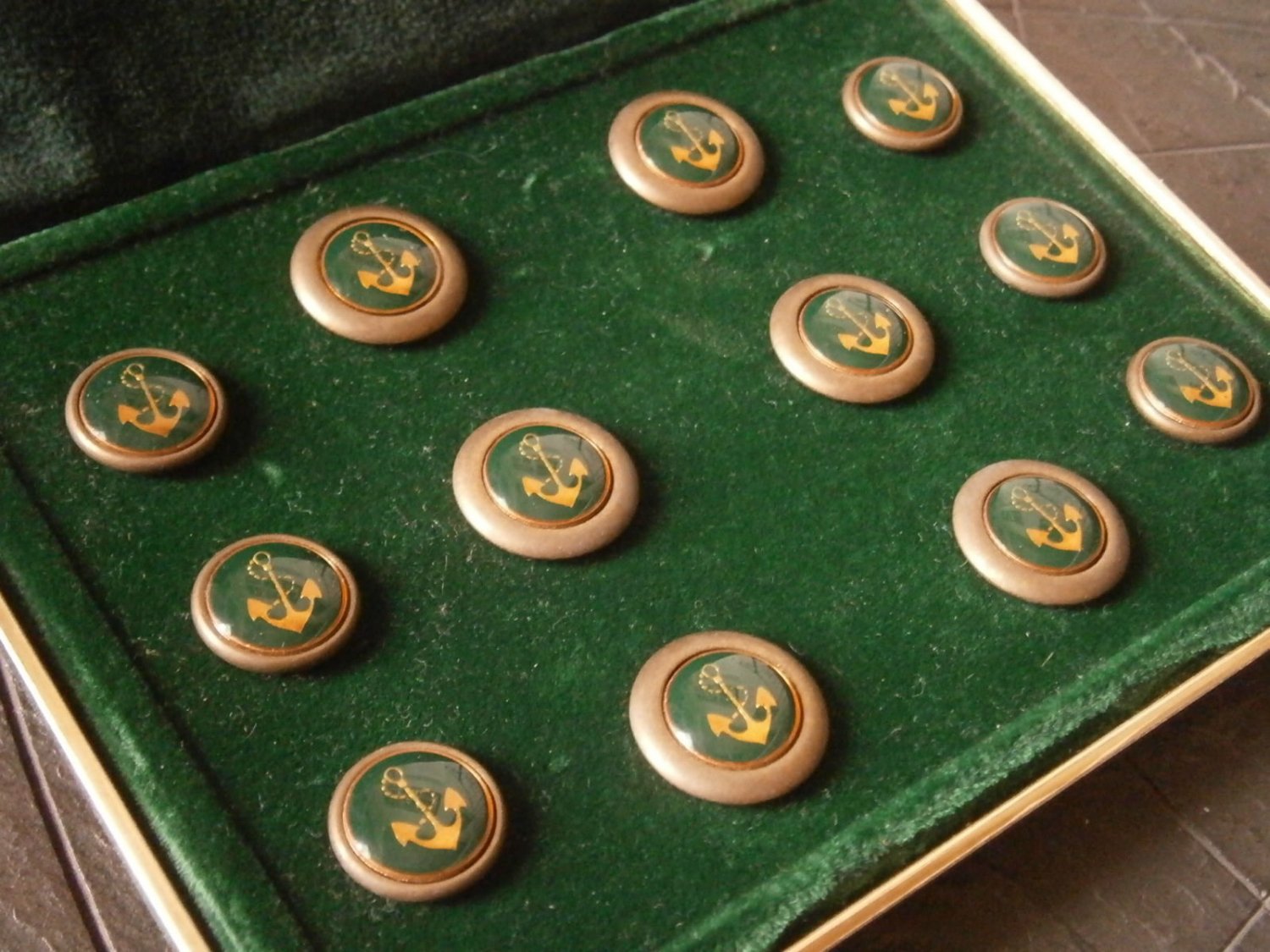 12 BUTTONS set for the Italian Navy Marines soldiers Original in gift box 1960s Made in Italy