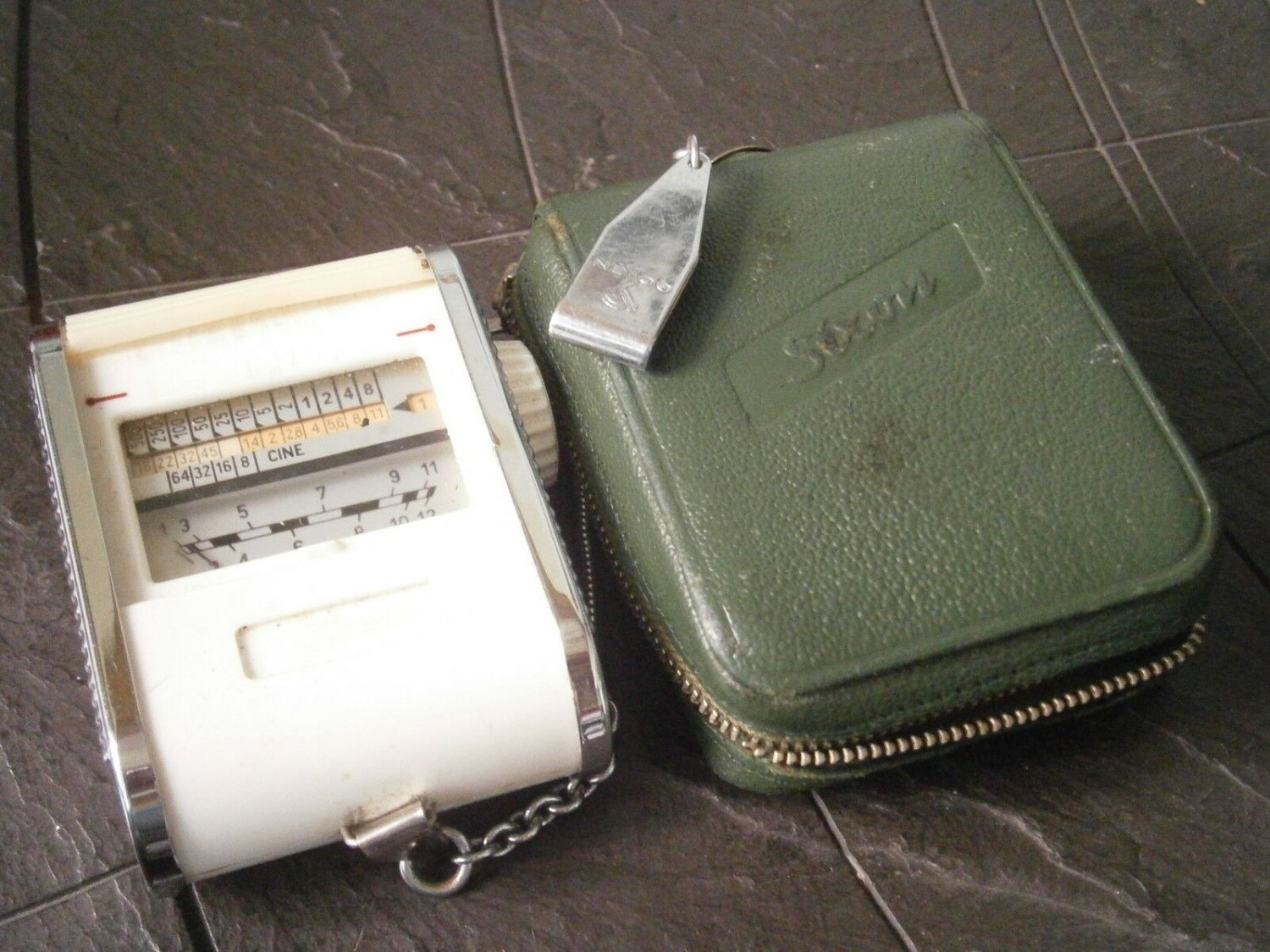 SIXON WEST GERMANY exposure calculator light meter Original working 1950s